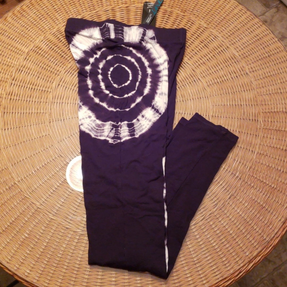 NWT! INC black, tie dye leggings XS